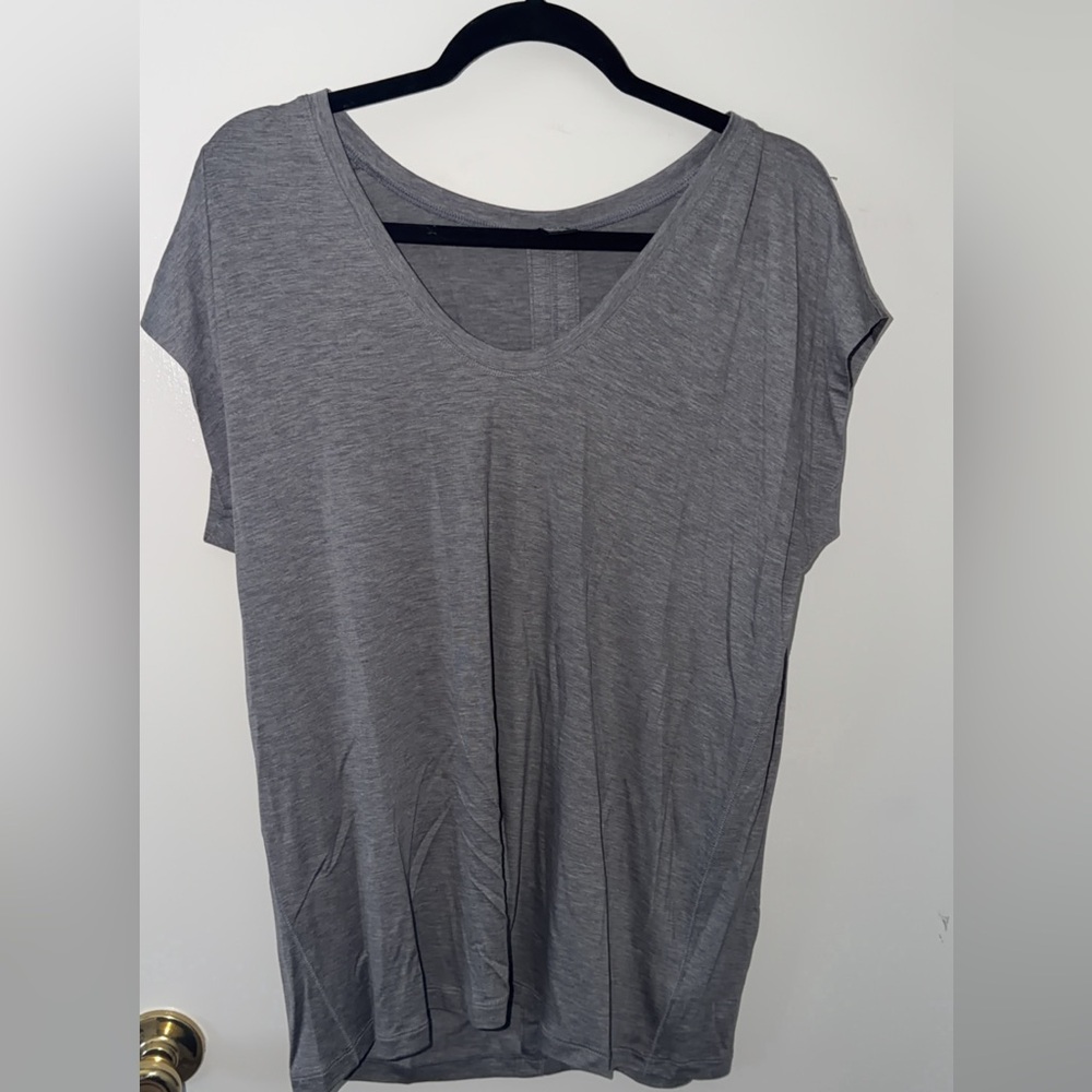 Express Heather Gray Short Sleeve Top